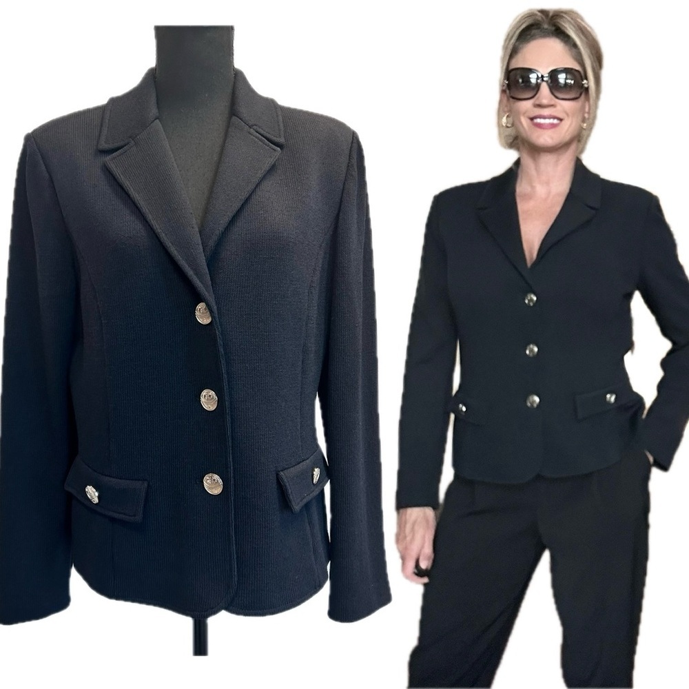 St. John Collection black knit blazer long sleeve front button closure Sz 10